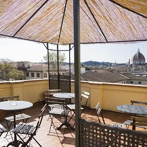 https://panorama-florence.it-tuscanyhotel.com